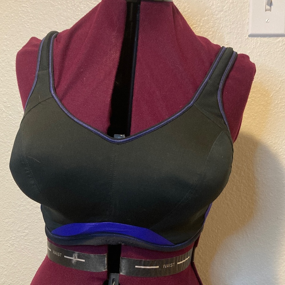 Freya Elegant Black sports bra Lingerie